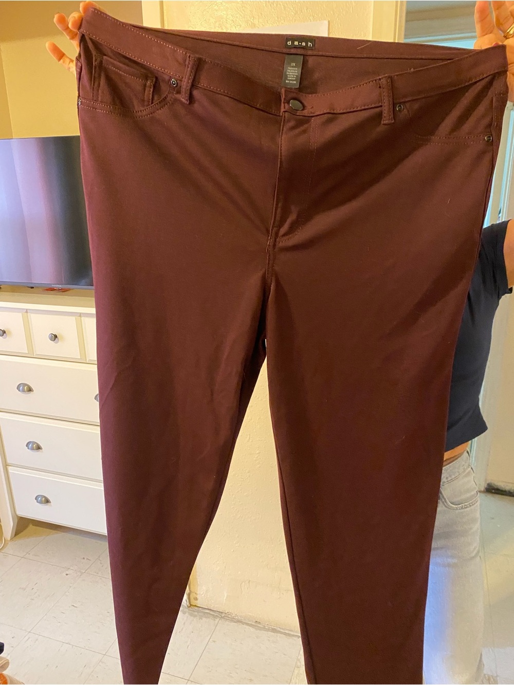 Ash Slim Stretch Chinos in Burgundy